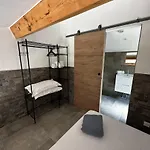 Le Relais De Apartment Sisco