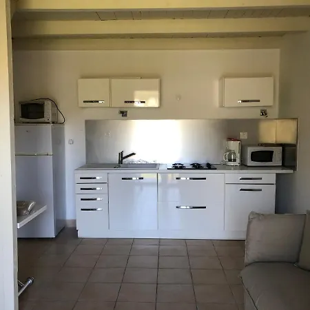 Le Relais De Apartment Sisco