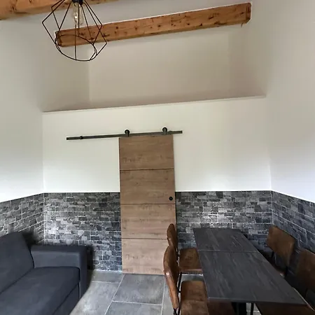 Le Relais De *